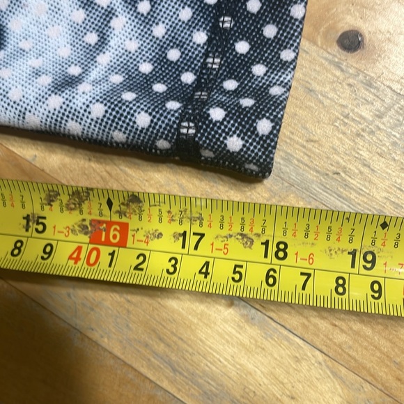 Lululemon 3/4 leggings - Picture 10 of 10